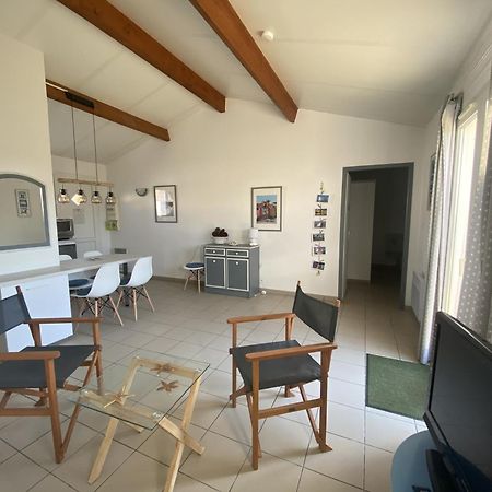 Maison Cosy Avec Piscine Partagee Le Château-dʼOléron المظهر الخارجي الصورة