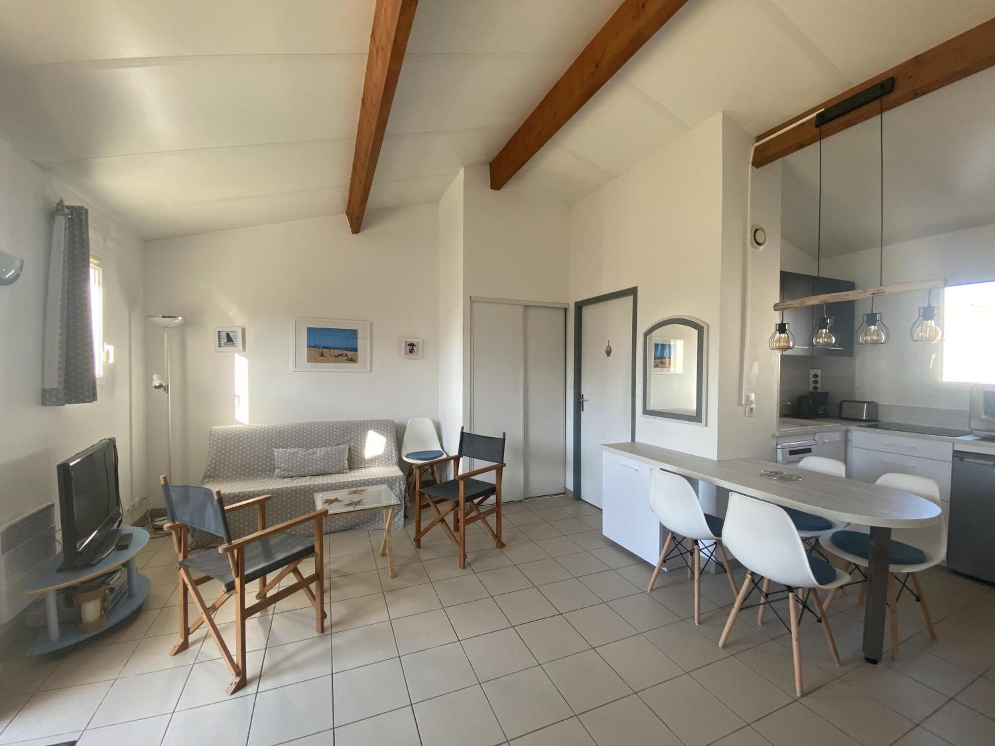 Maison Cosy Avec Piscine Partagee Le Château-dʼOléron المظهر الخارجي الصورة
